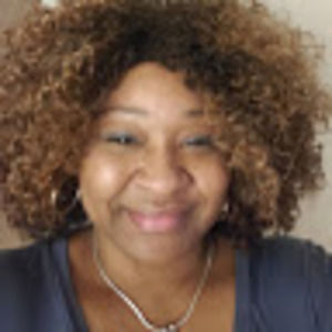 Meet your Posher, Deangela